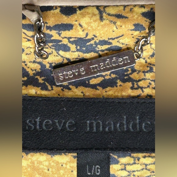 Elegant design coat - Picture 14 of 14